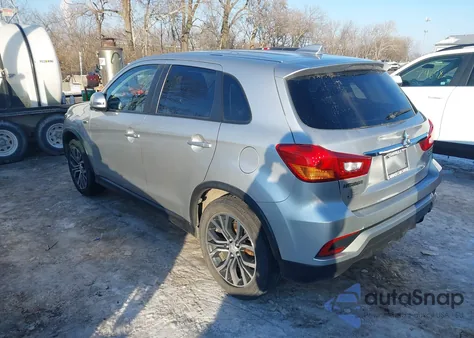 2019 Mitsubishi Outlander Sport 2.0 Es z USA, uszkodzony, nr VIN JA4AP3AU5KU029034